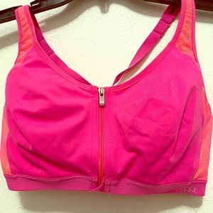 34D Victoria Secret Sports bra